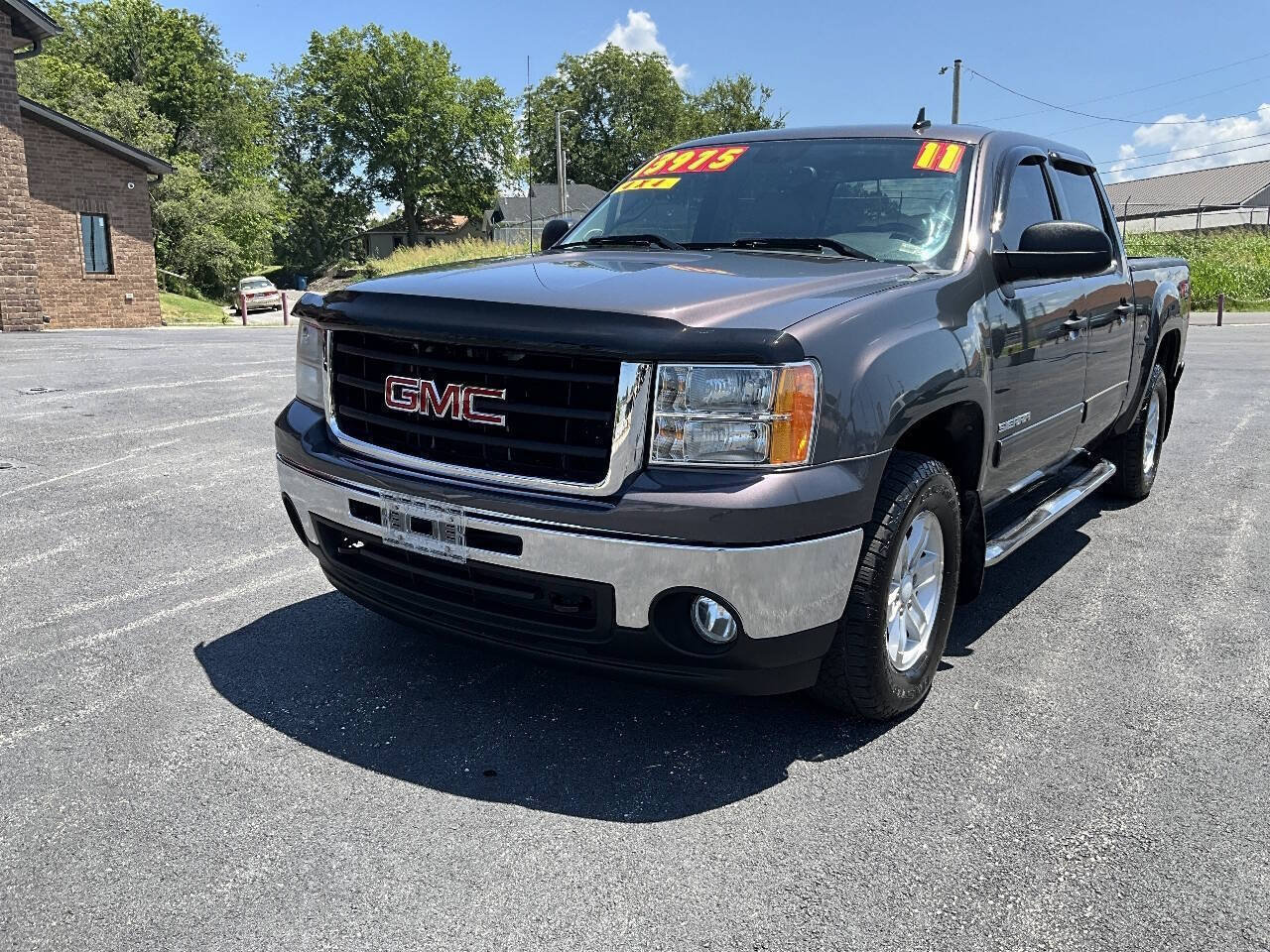 Used 2011 GMC Sierra 1500 SLE w/ Power Tech Package AWD/4WD image 26