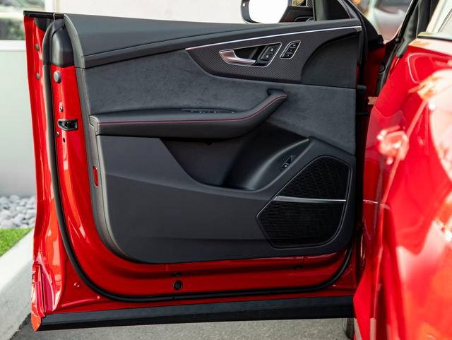 New 2026 Audi SQ8 Prestige AWD/4WD image 15