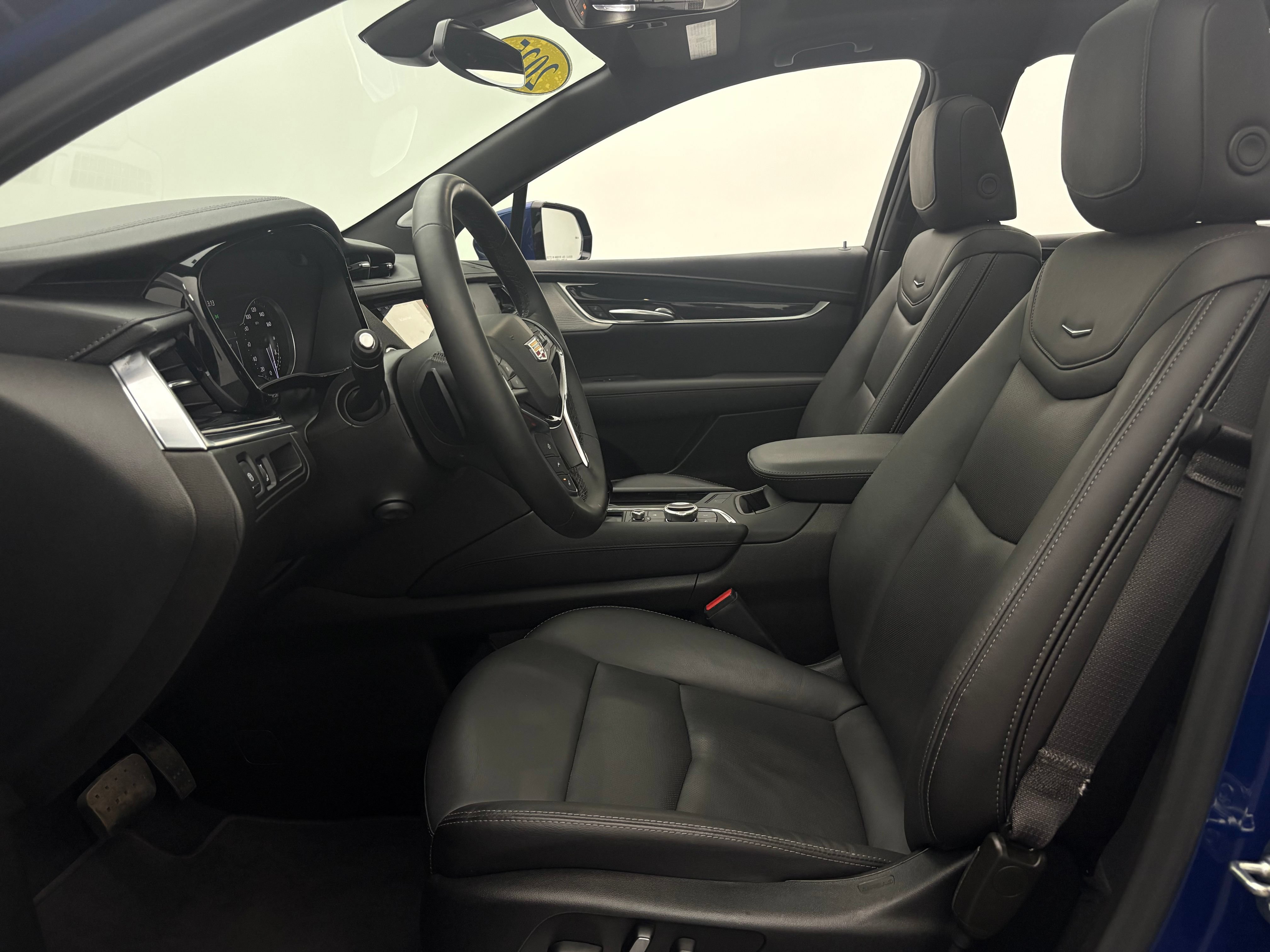 Used 2025 Cadillac XT5 Premium Luxury AWD/4WD image 18