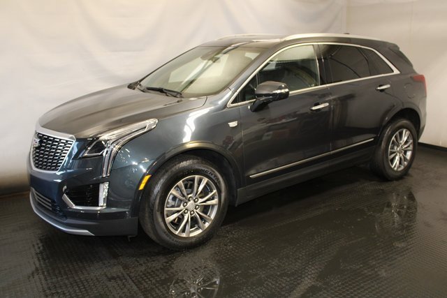 Certified 2022 Cadillac XT5 Premium Luxury image 2