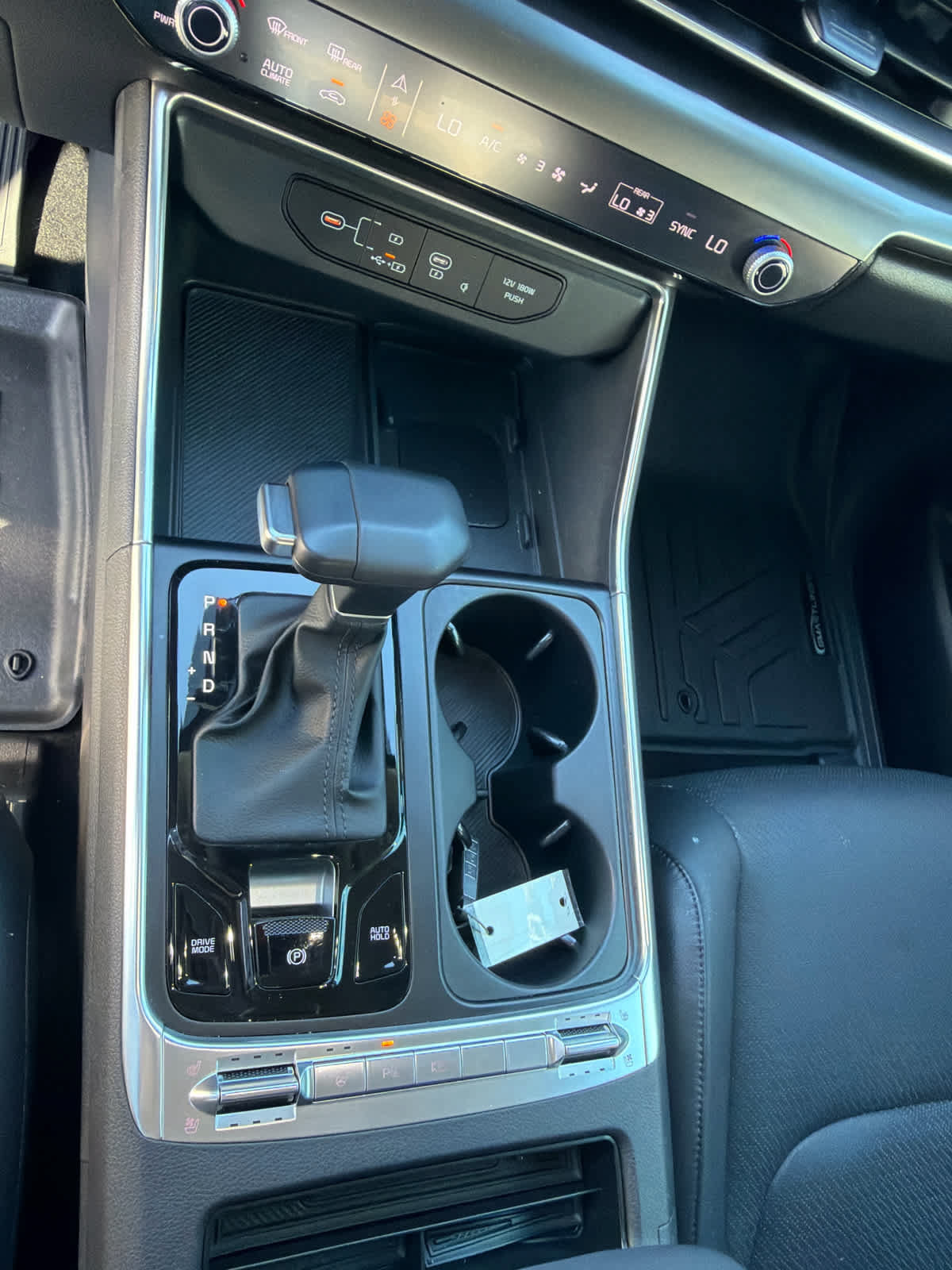 Used 2025 Kia Carnival SX Prestige FWD image 18