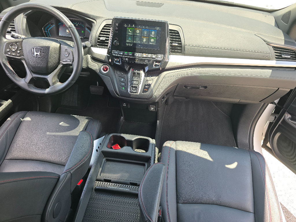 Used 2023 Honda Odyssey Sport image 18