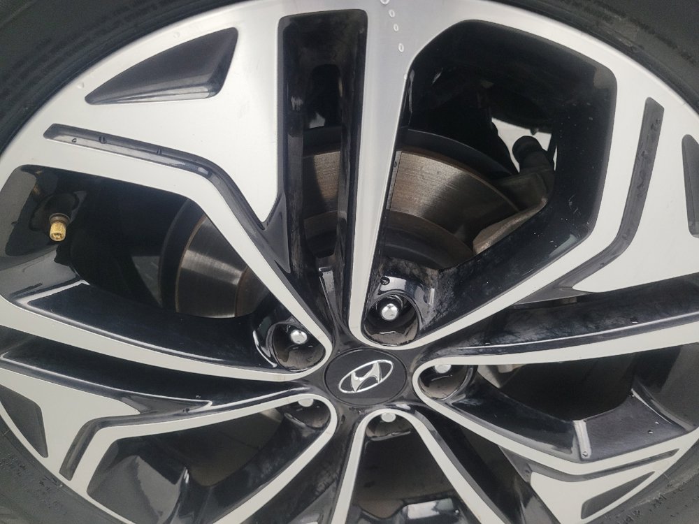 Used 2020 Hyundai Santa Fe Limited FWD image 31