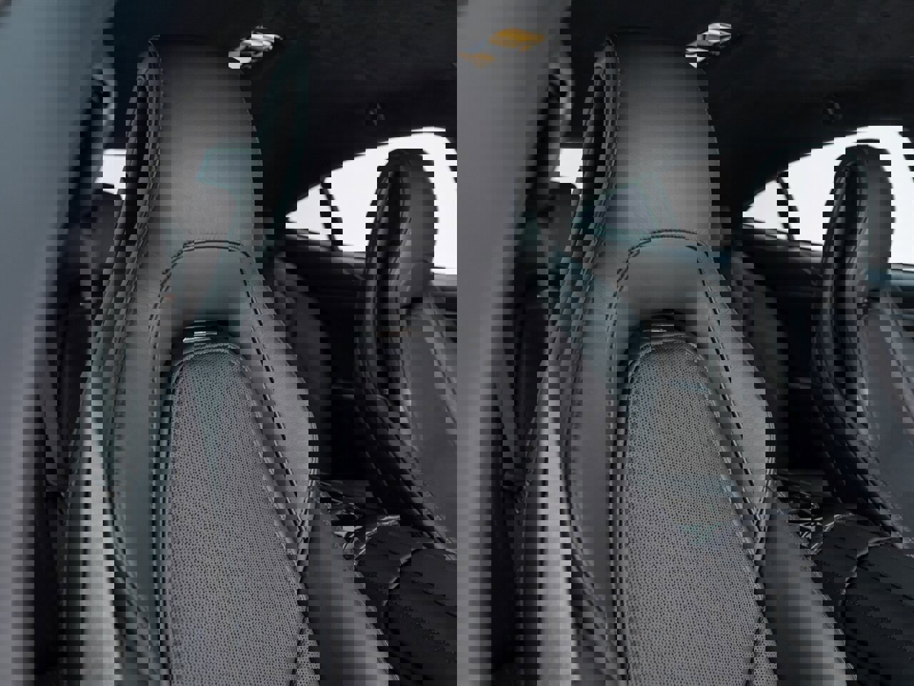 Used 2025 Karma Revero Luxury image 40