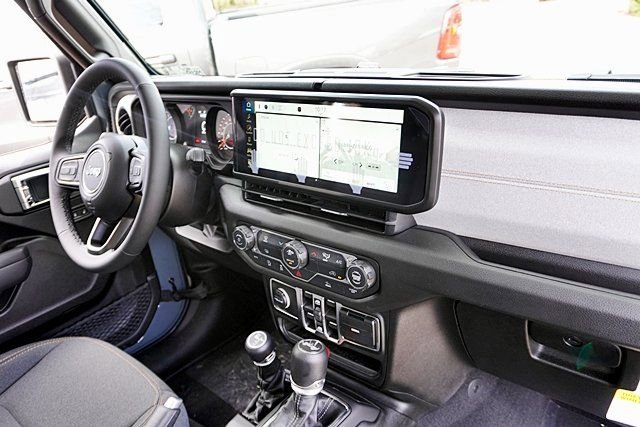 New 2026 Jeep Wrangler Unlimited Sport S image 15