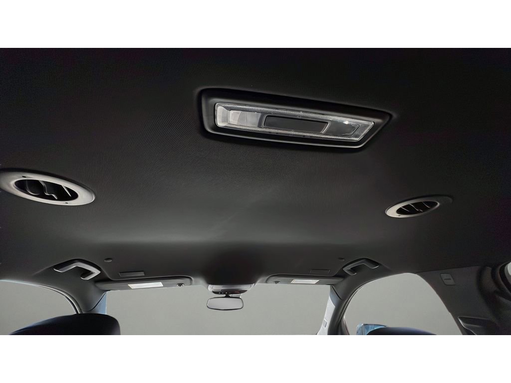Certified 2025 Buick Enclave Sport Touring AWD/4WD image 29