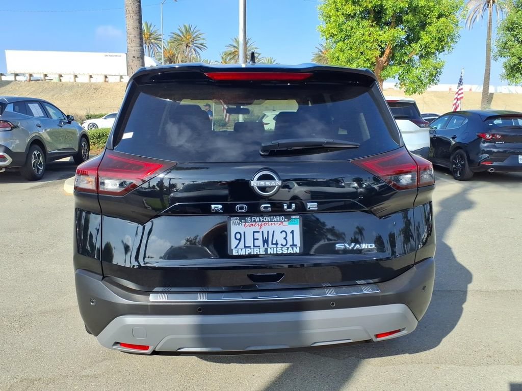 Certified 2023 Nissan Rogue SV AWD/4WD image 6