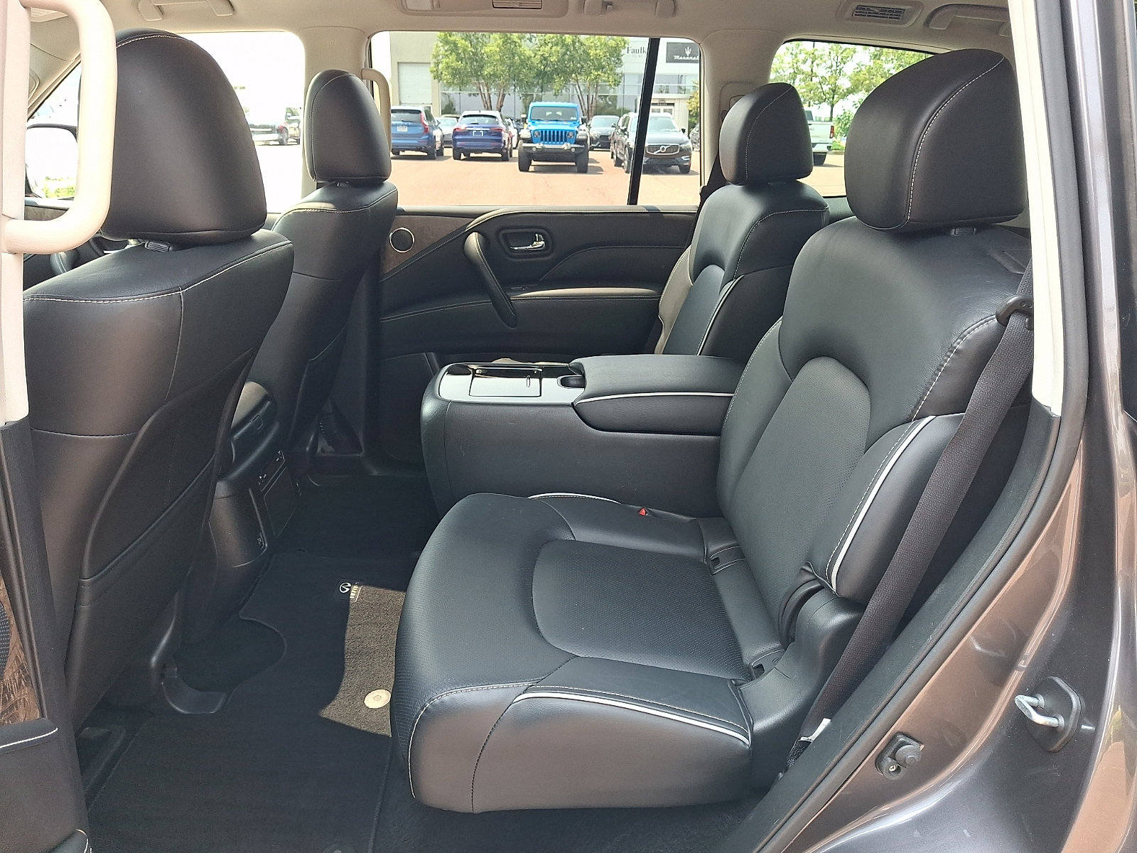 Certified 2023 INFINITI QX80 Premium Select w/ Cargo Package AWD/4WD image 11