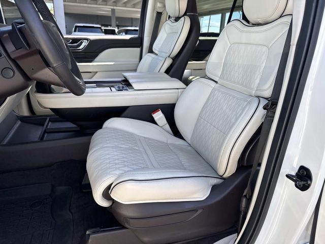 Used 2023 Lincoln Navigator Black Label image 21