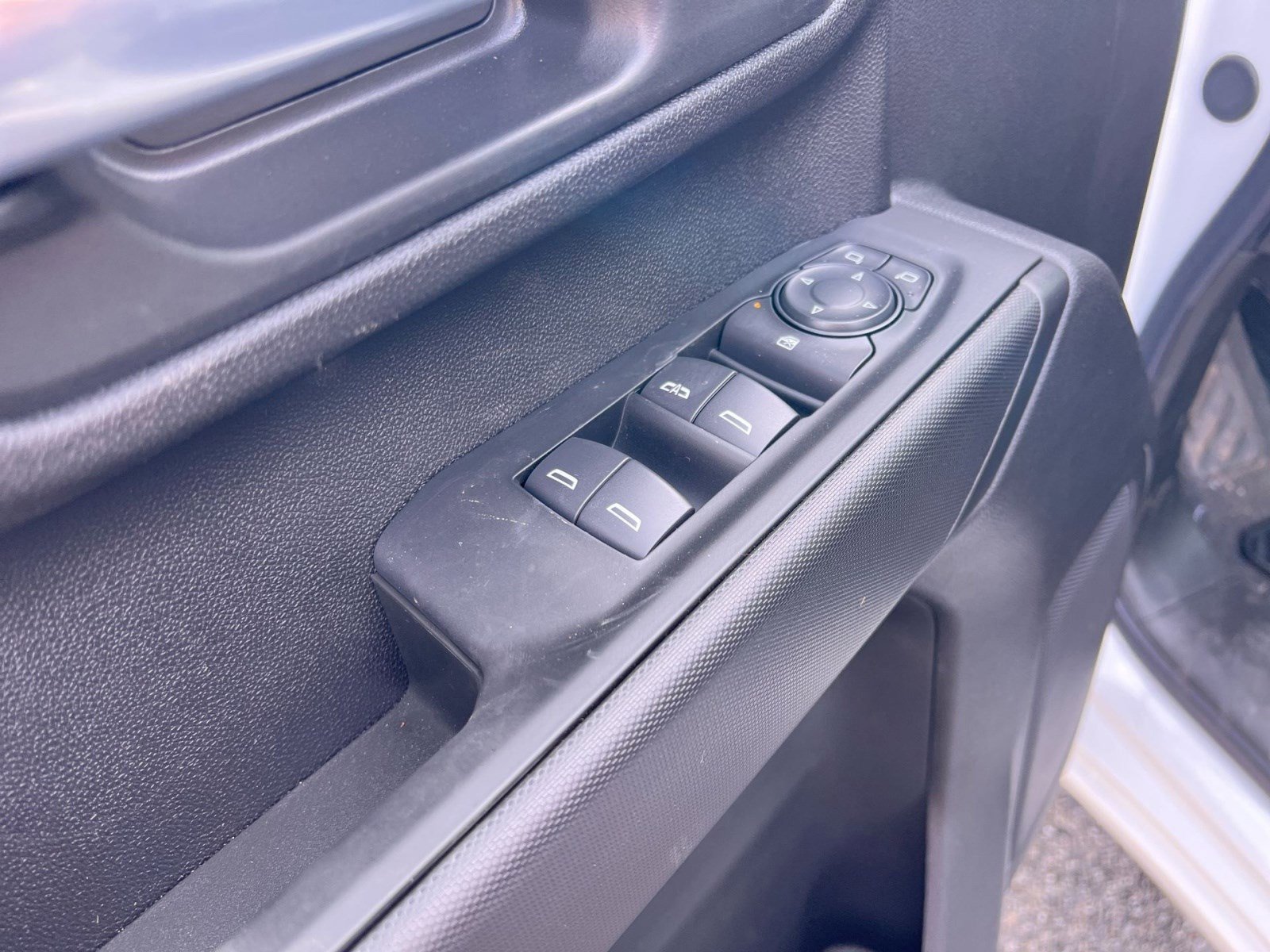 New 2026 GMC Sierra 2500 Pro w/ Convenience Package image 13