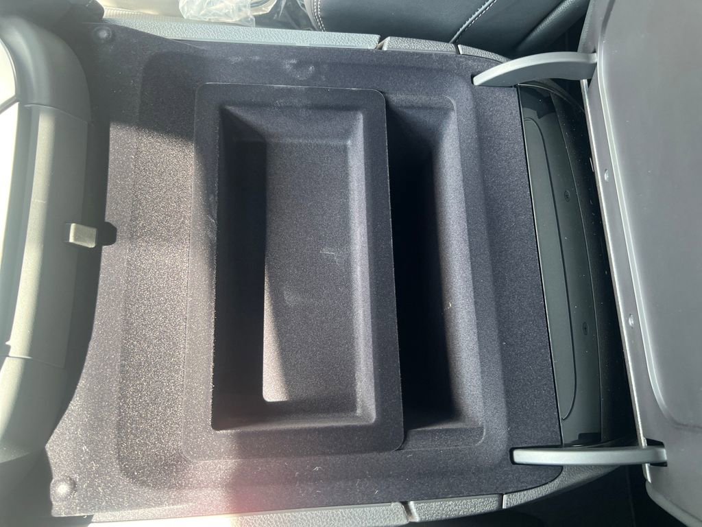 New 2025 Nissan Armada PRO-4X image 26