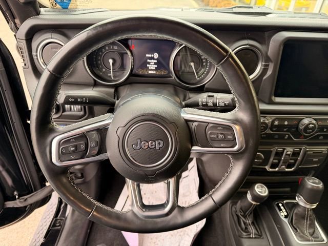 Used 2022 Jeep Wrangler Unlimited Sahara w/ Cold Weather Group image 14