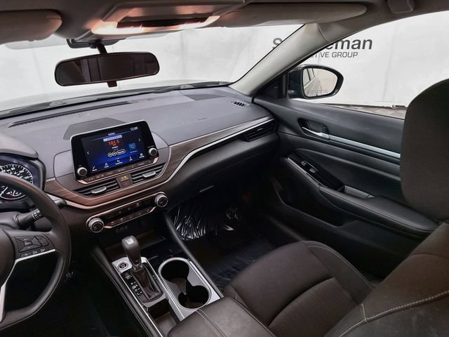 Used 2023 Nissan Altima 2.5 SV FWD image 21