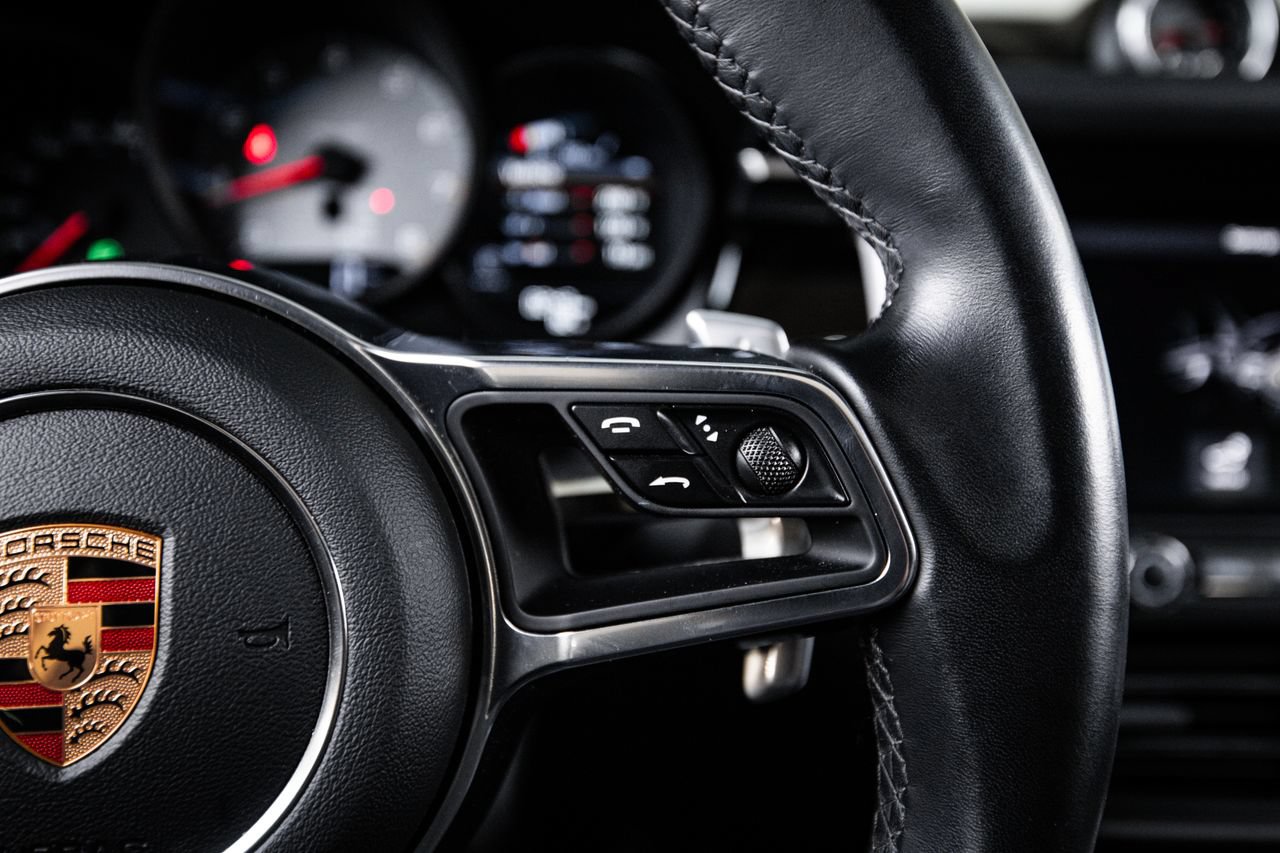 Certified 2020 Porsche Macan S AWD/4WD image 16