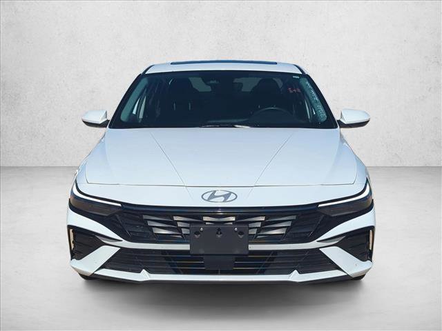 Used 2025 Hyundai Elantra SEL video 2