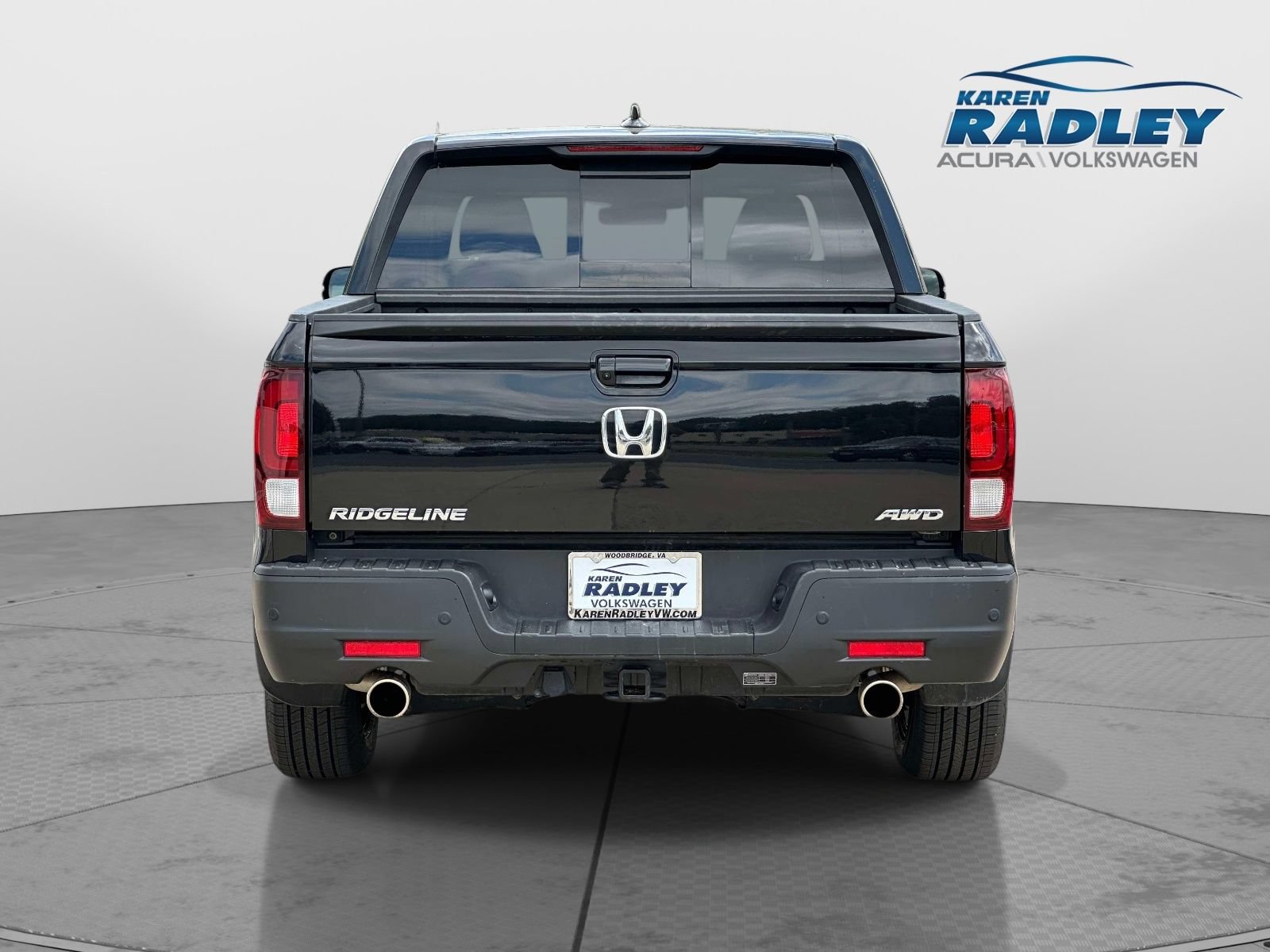 Used 2023 Honda Ridgeline Black Edition image 3