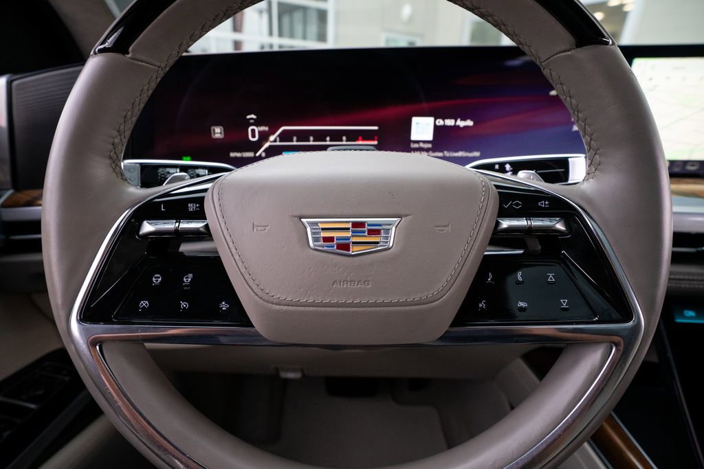 Used 2025 Cadillac Escalade Sport Platinum AWD/4WD image 35