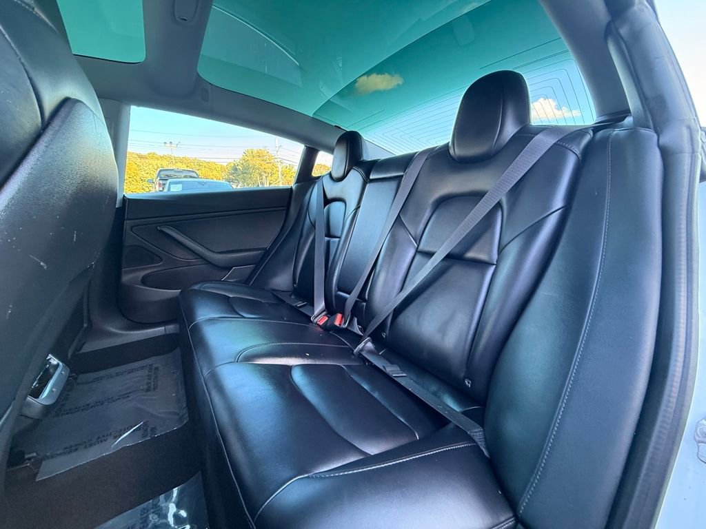 Used 2020 Tesla Model 3 Long Range image 15