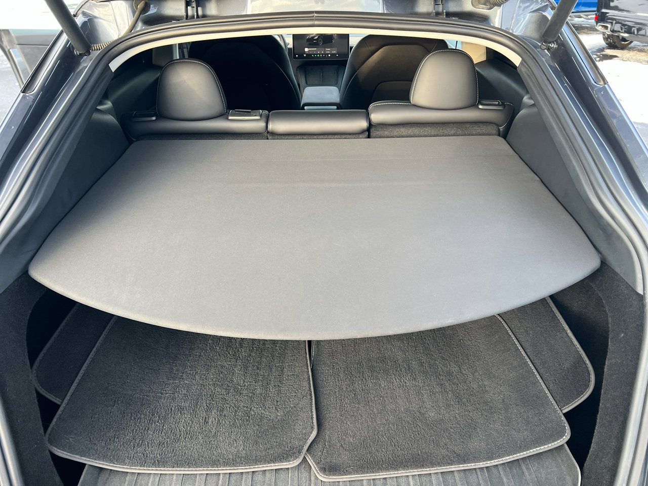 Used 2024 Tesla Model Y Long Range image 13