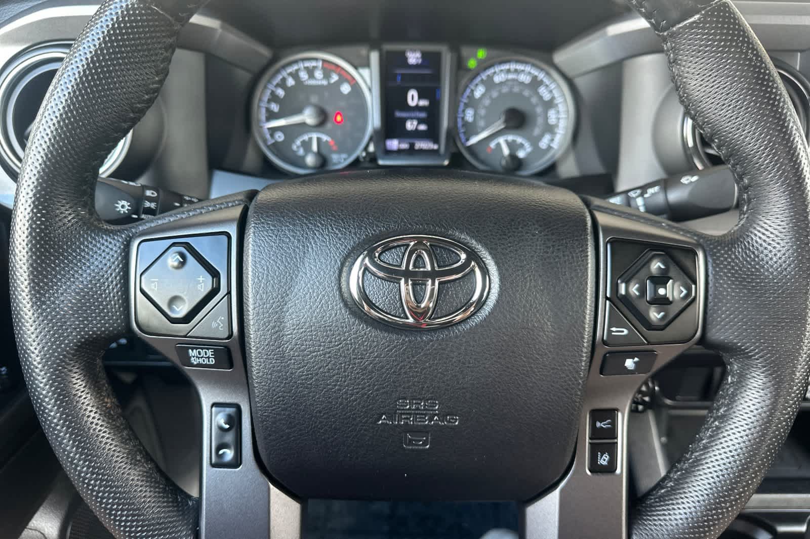 Used 2021 Toyota Tacoma TRD Off-Road AWD/4WD image 22