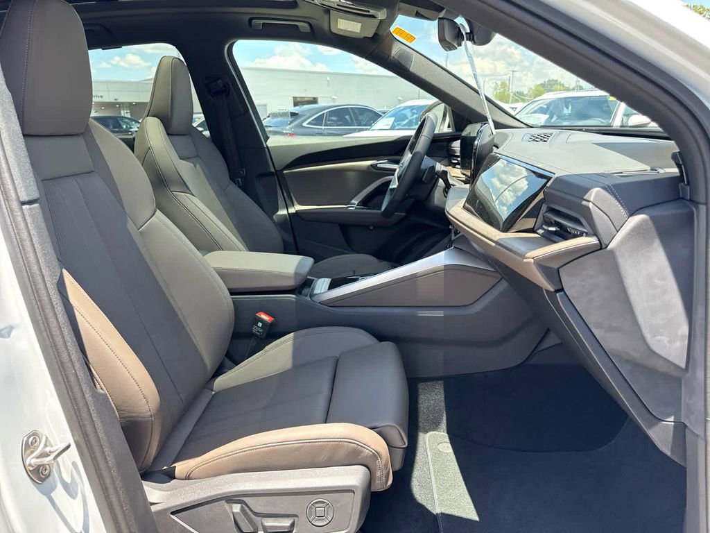 New 2025 Audi Q5 Premium Plus image 16