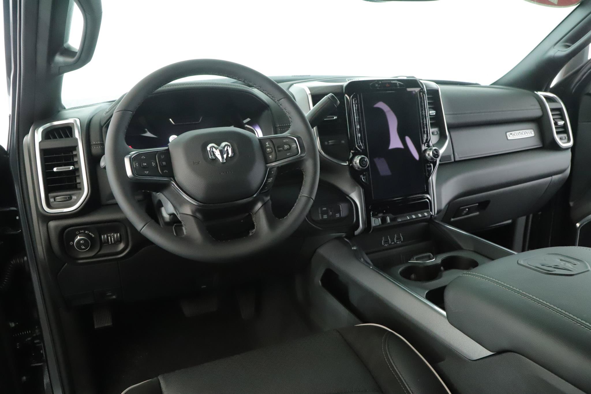Used 2026 RAM 2500 Laramie w/ Night Edition AWD/4WD image 2