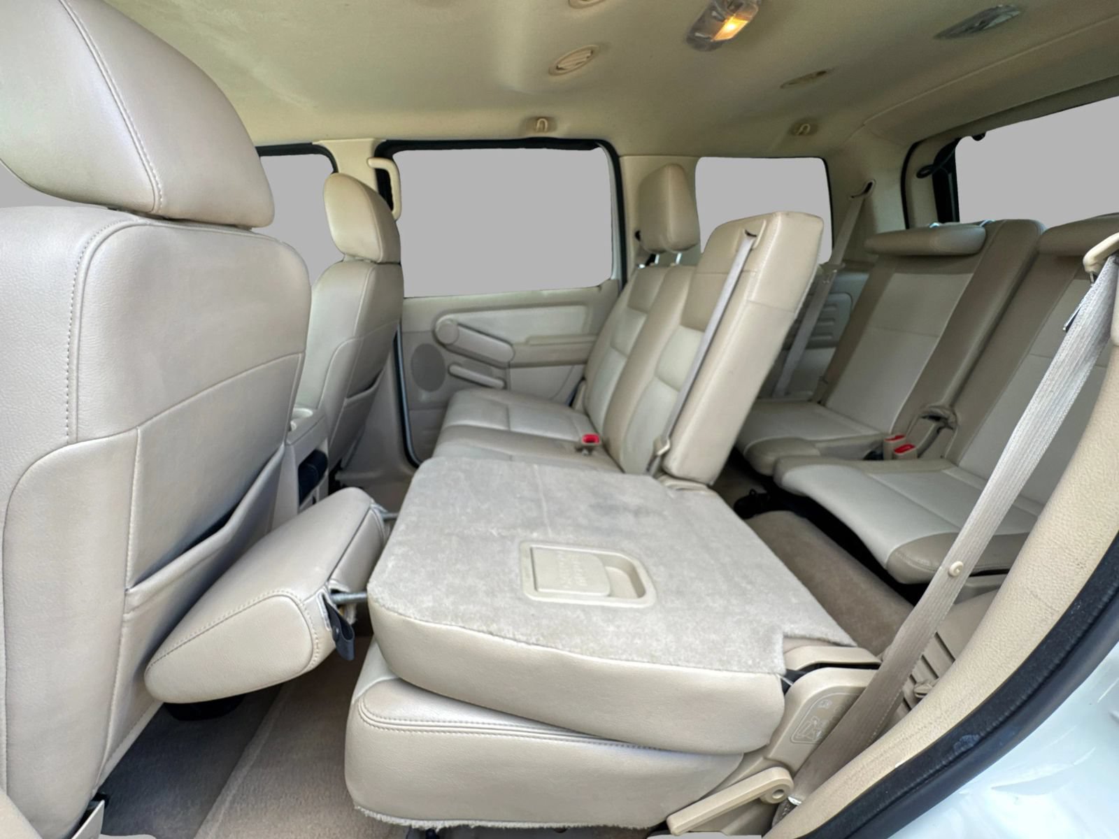 Used 2006 Ford Explorer Limited RWD image 37