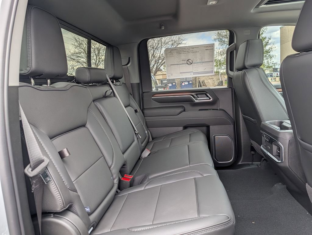 New 2026 GMC Sierra 3500 Denali w/ Denali Reserve Package AWD/4WD image 31