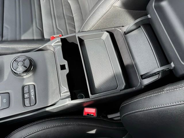 Certified 2024 Ford Ranger Lariat w/ FX4 Off-Road Package image 18