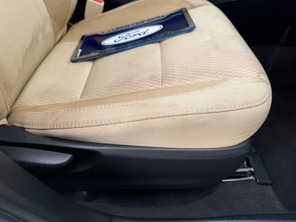 Used 2017 Toyota Corolla LE w/ Carpet Mat Package (TMS) image 26