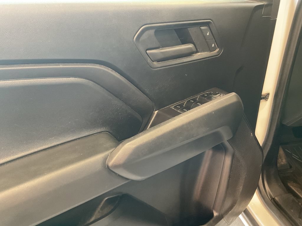 Used 2023 Chevrolet Colorado W/T w/ WT Convenience Package II AWD/4WD image 13