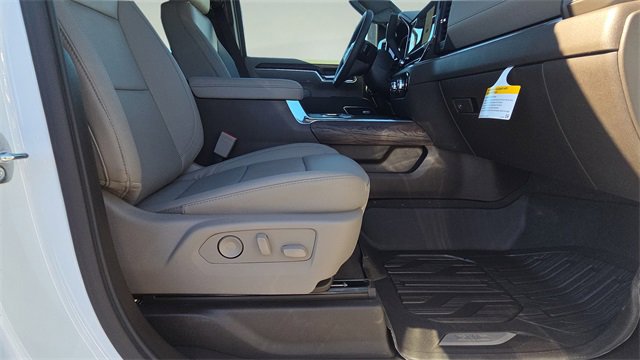 New 2026 GMC Sierra 2500 SLT w/ SLT Premium Package image 15