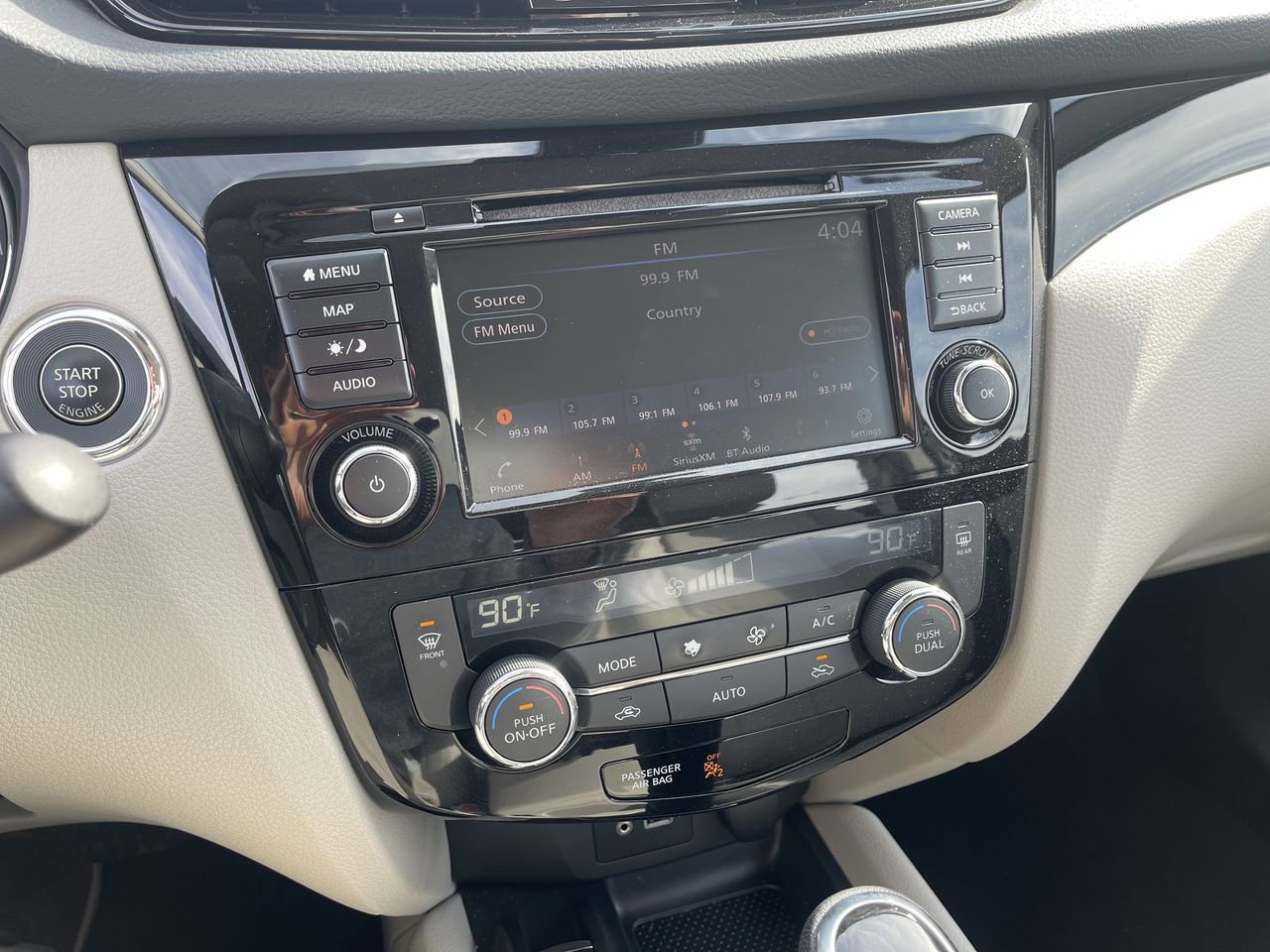 Used 2022 Nissan Rogue Sport SL AWD/4WD image 13