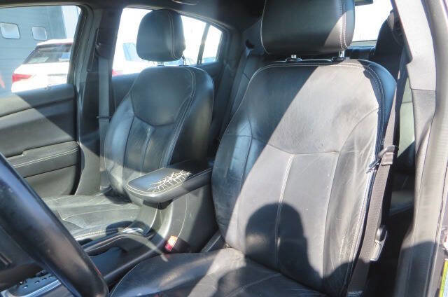 Used 2012 Chrysler 200 Limited w/ Sun/Sound Group FWD image 42