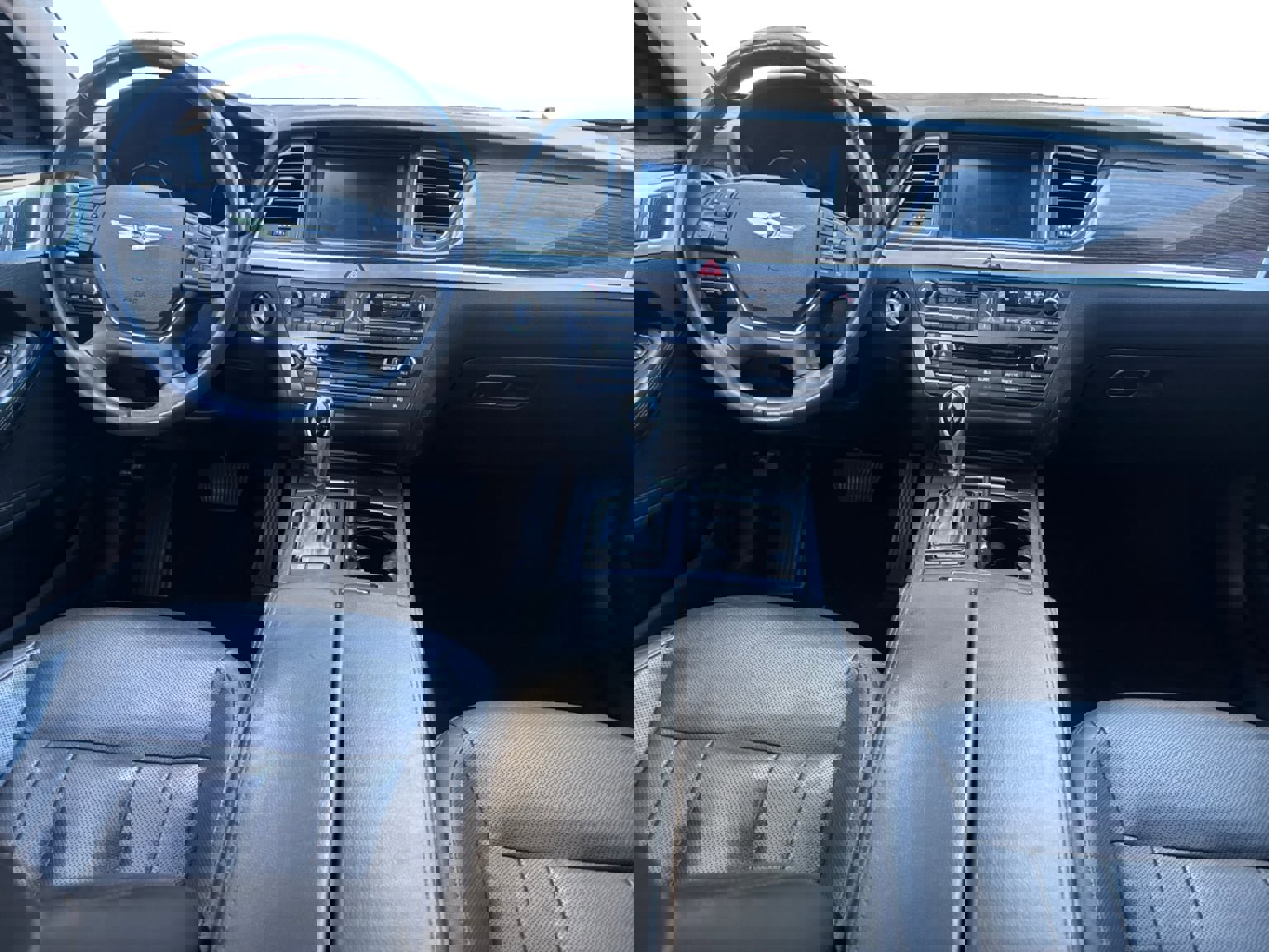 Used 2016 Hyundai Genesis 3.8 w/ Option Group 02 image 7