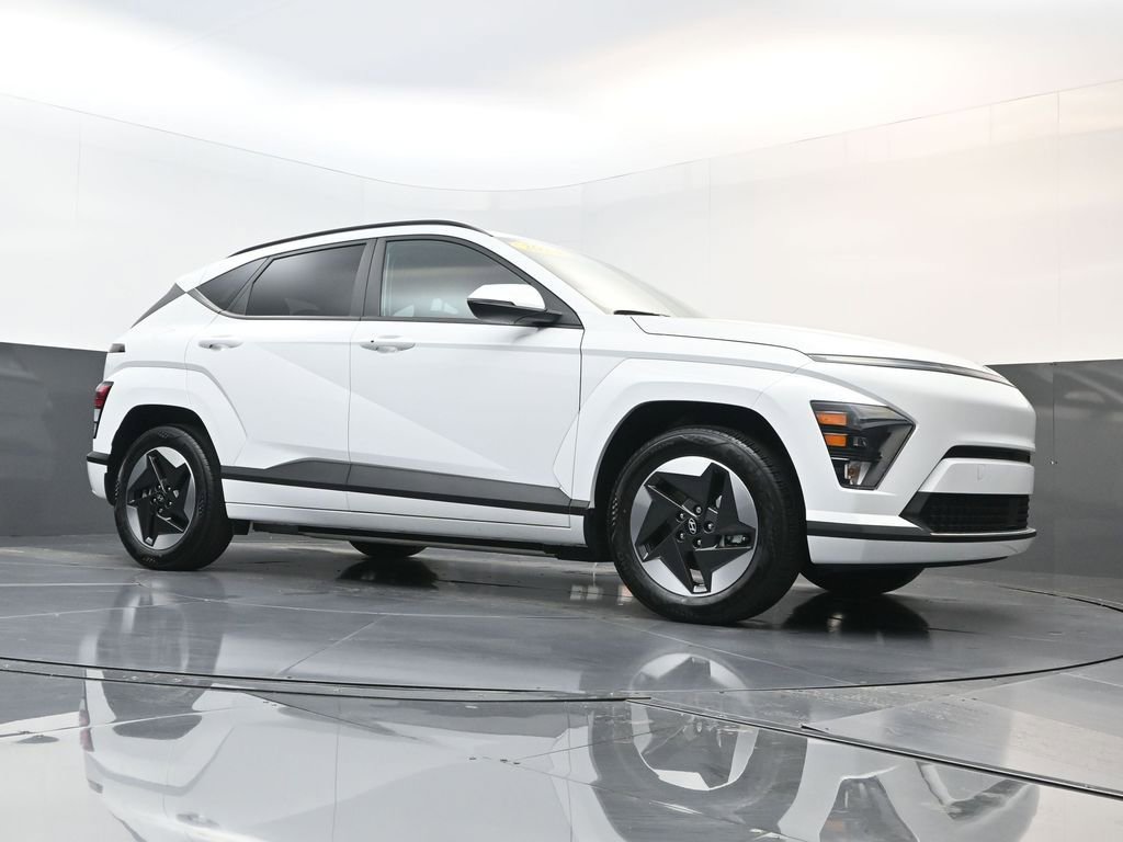 Certified 2024 Hyundai Kona SEL image 14