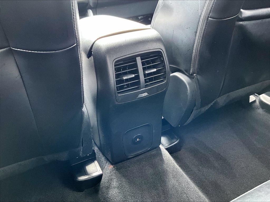 Used 2024 Ford Escape ST-Line w/ Equipment Group 301A FWD image 34
