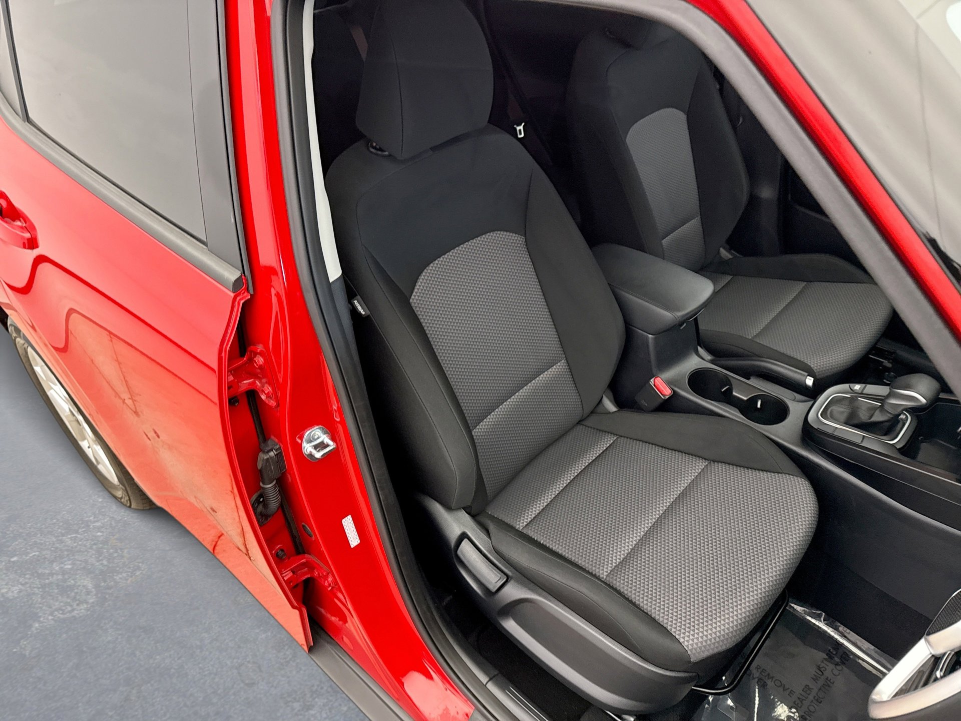 Used 2024 Kia Soul LX w/ Option Group 015 image 16