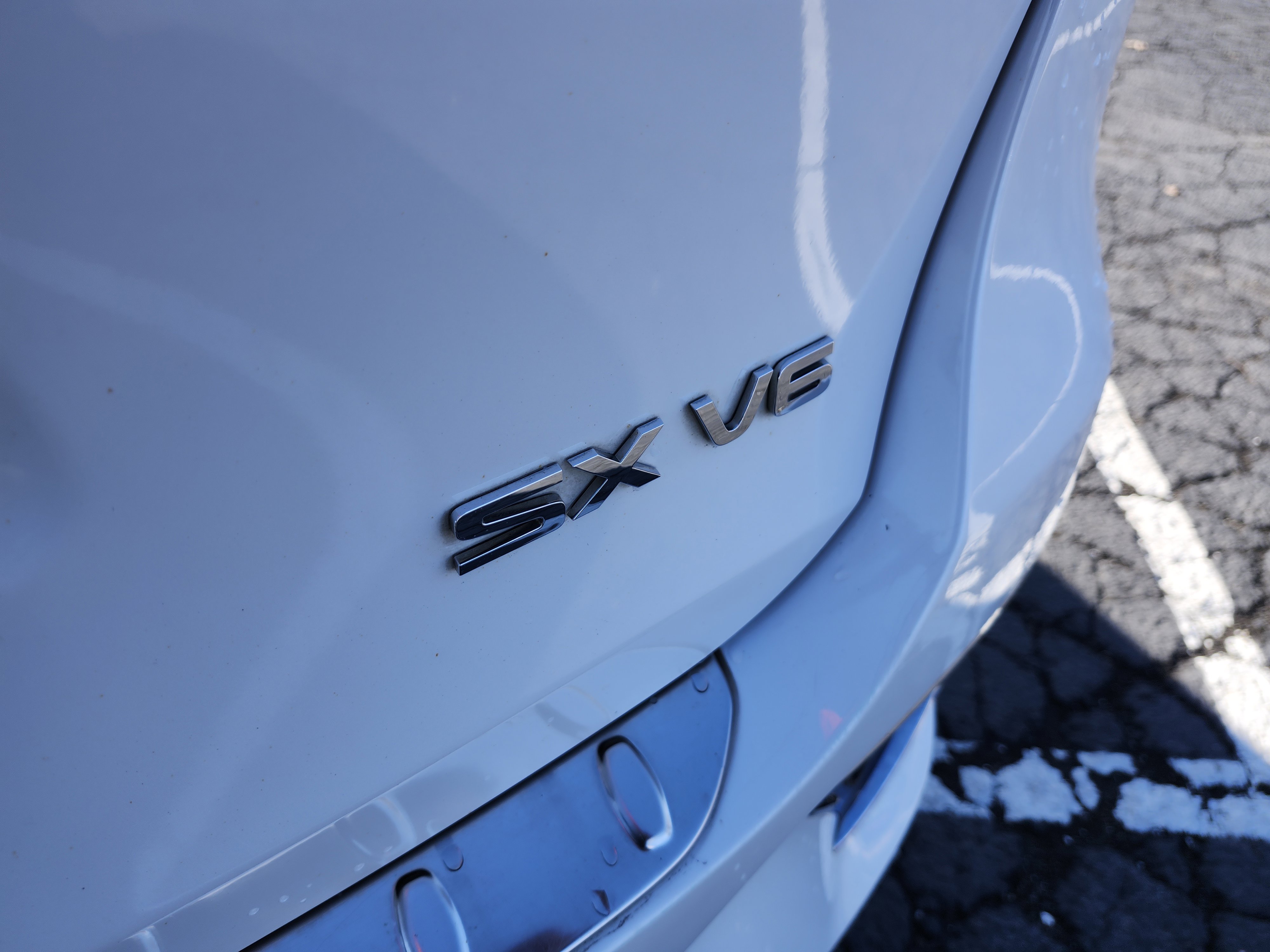 Used 2019 Kia Sorento SX image 26