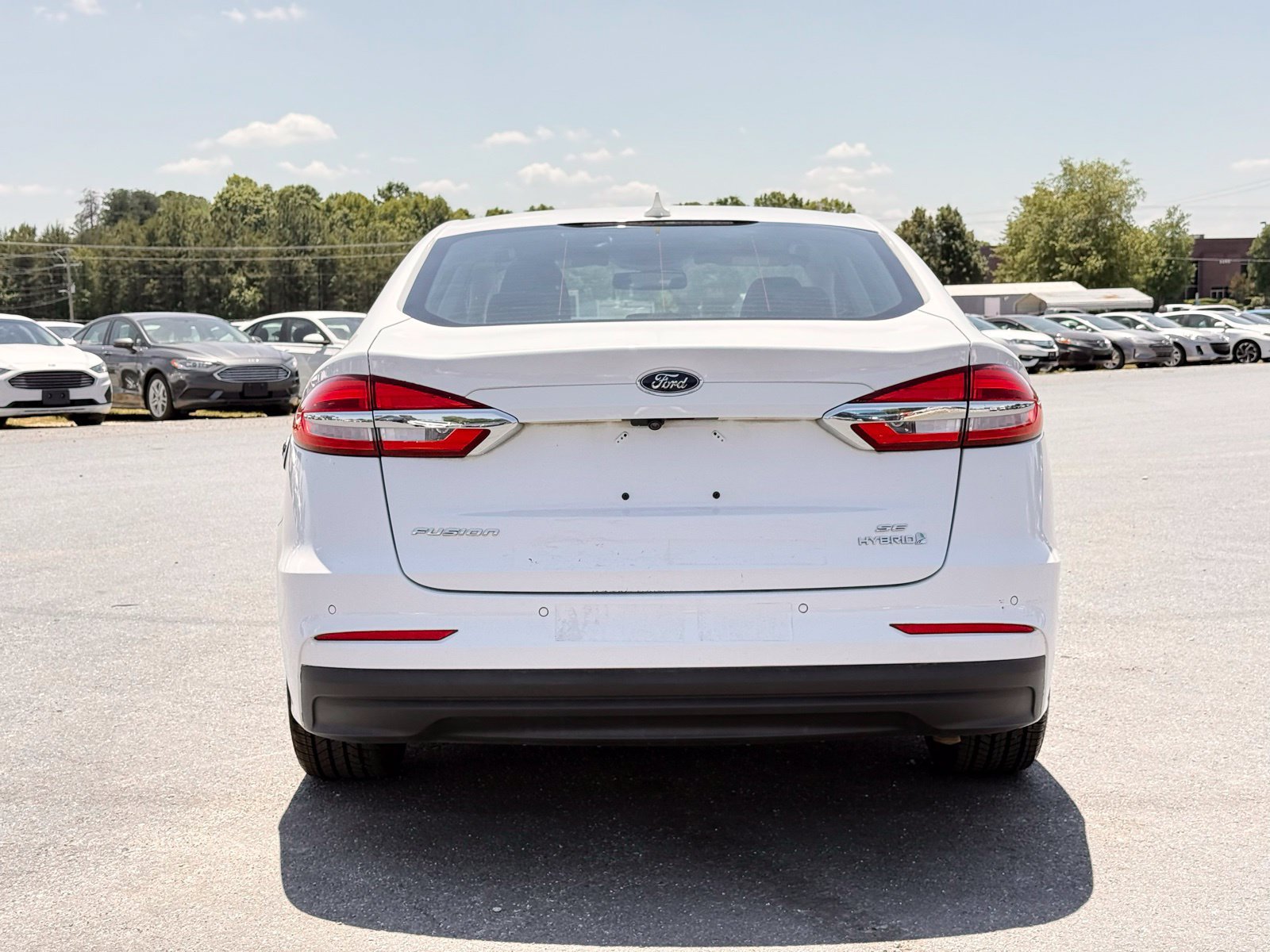 Used 2019 Ford Fusion SE FWD image 7