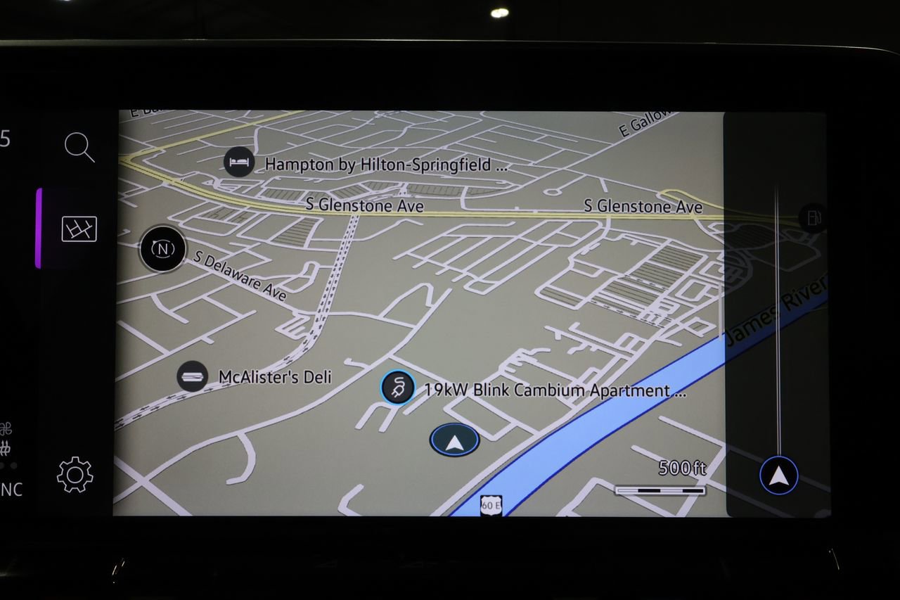 Used 2025 Volkswagen Atlas SEL Premium R-Line image 13