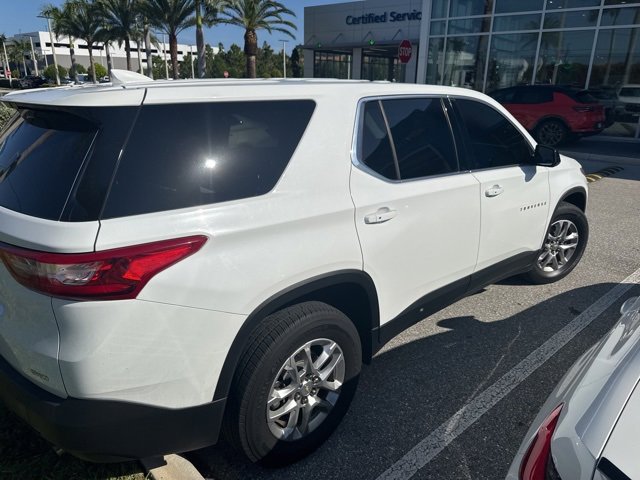 Used 2020 Chevrolet Traverse LS image 3