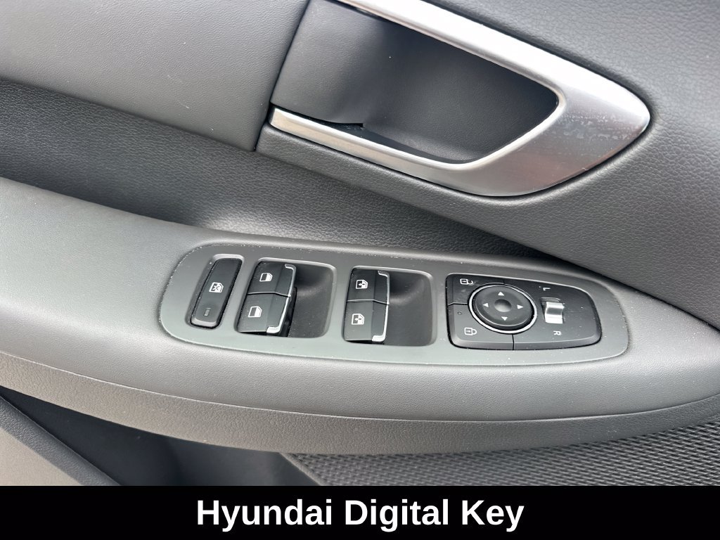Used 2022 Hyundai Sonata SEL w/ Convenience Package FWD image 12