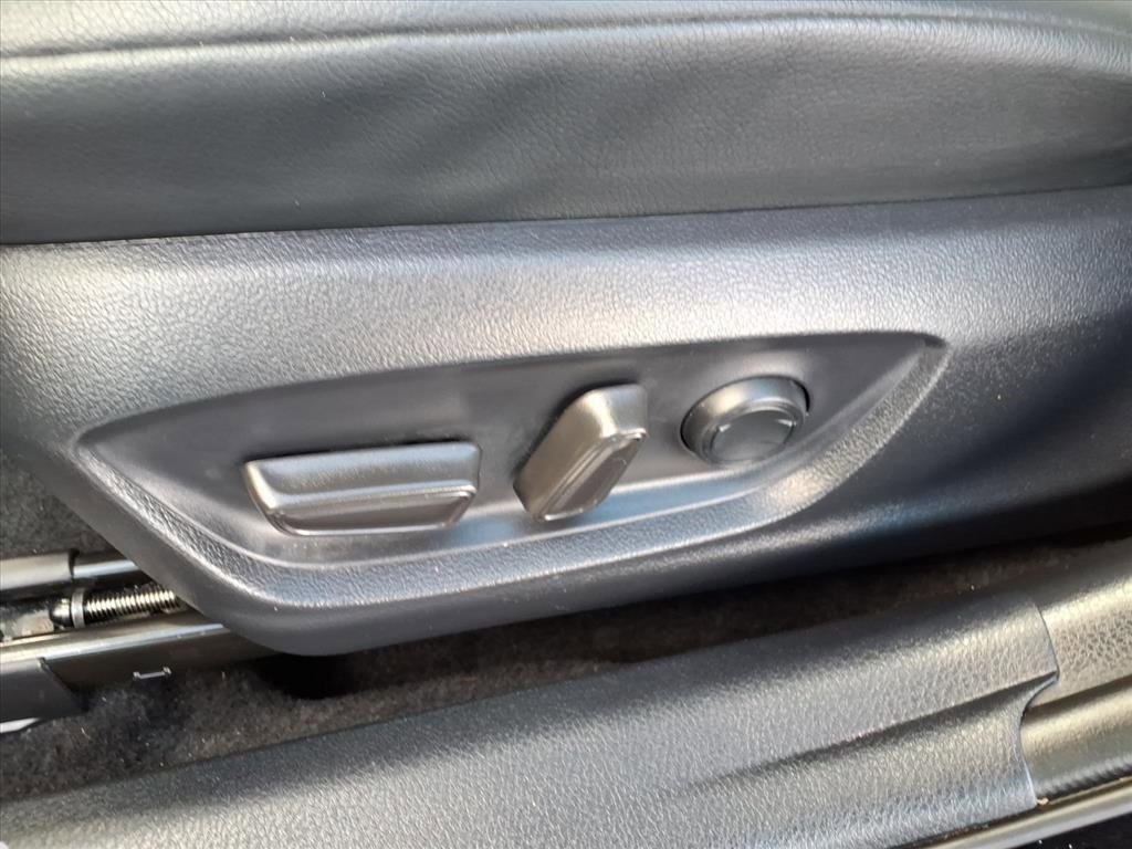 Used 2023 Toyota Camry SE image 15