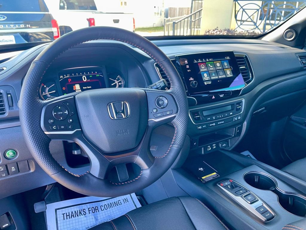 Used 2024 Honda Passport TrailSport image 13
