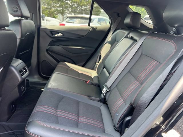 Used 2024 Chevrolet Equinox RS FWD image 17