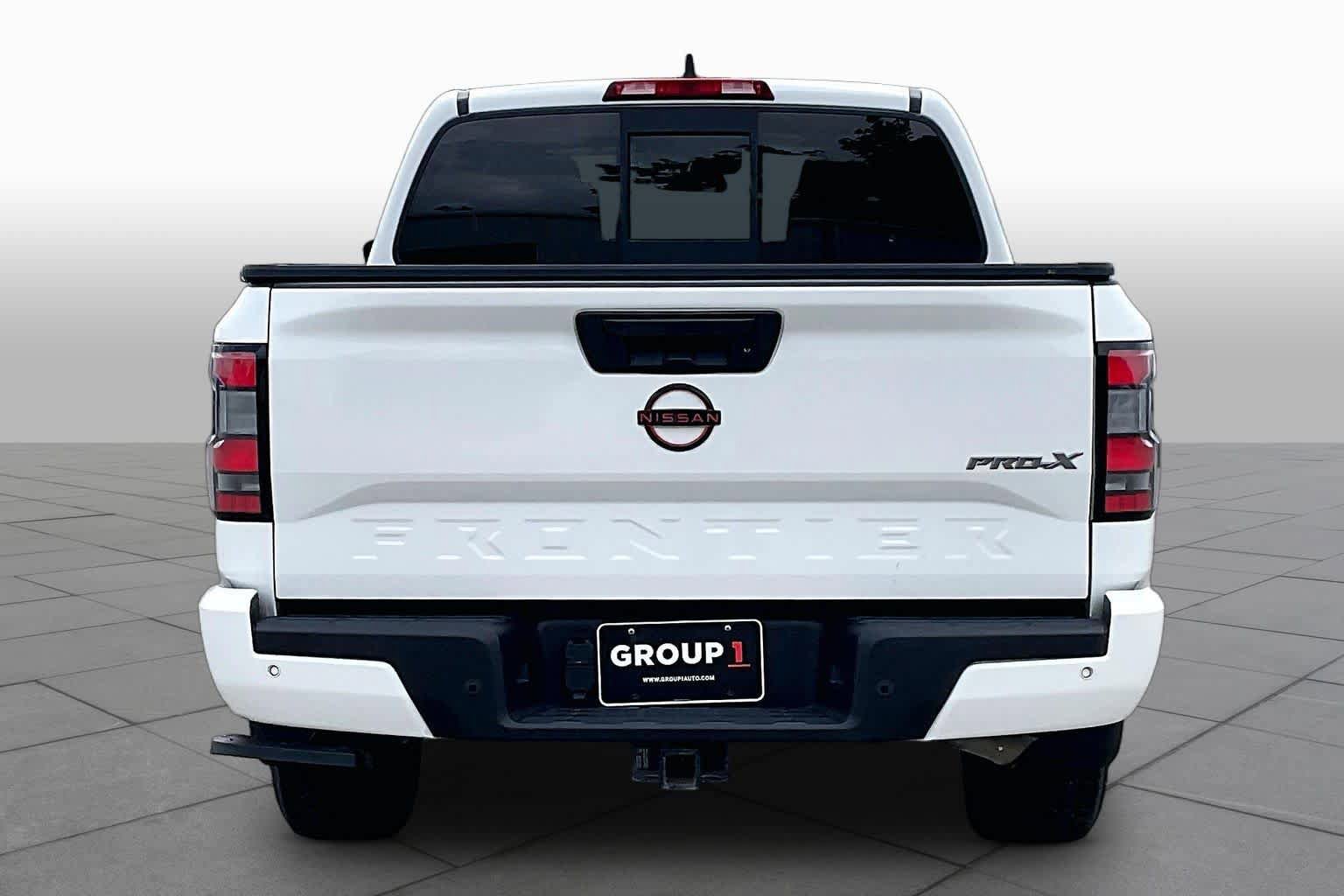 Used 2022 Nissan Frontier Pro-X RWD image 4