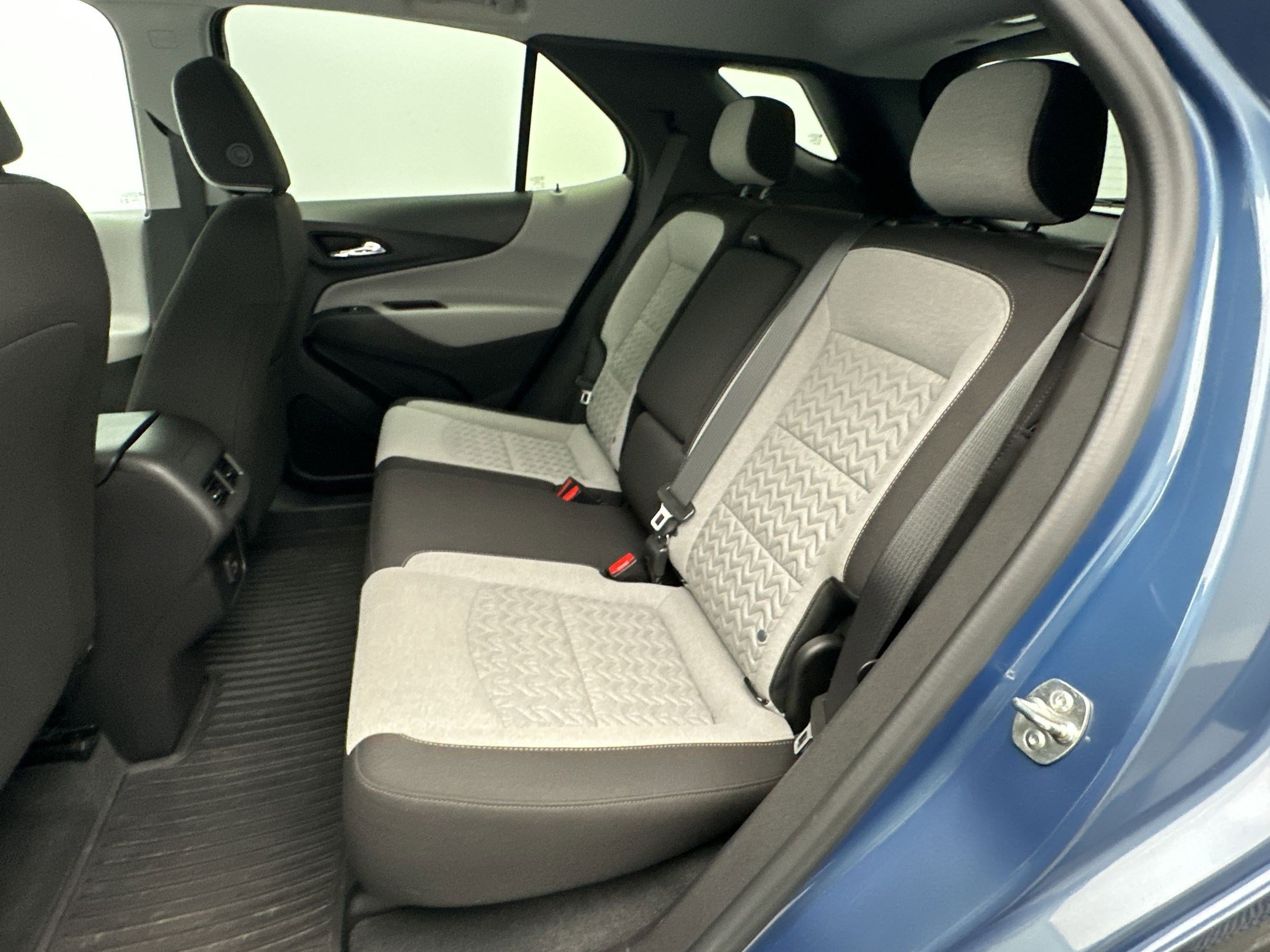 Certified 2024 Chevrolet Equinox LS w/ LS Convenience Package image 14