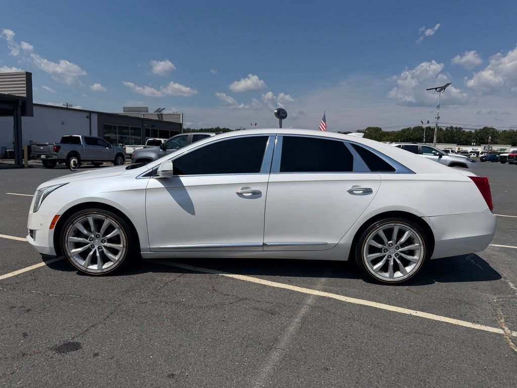 Used 2017 Cadillac XTS Luxury FWD image 7