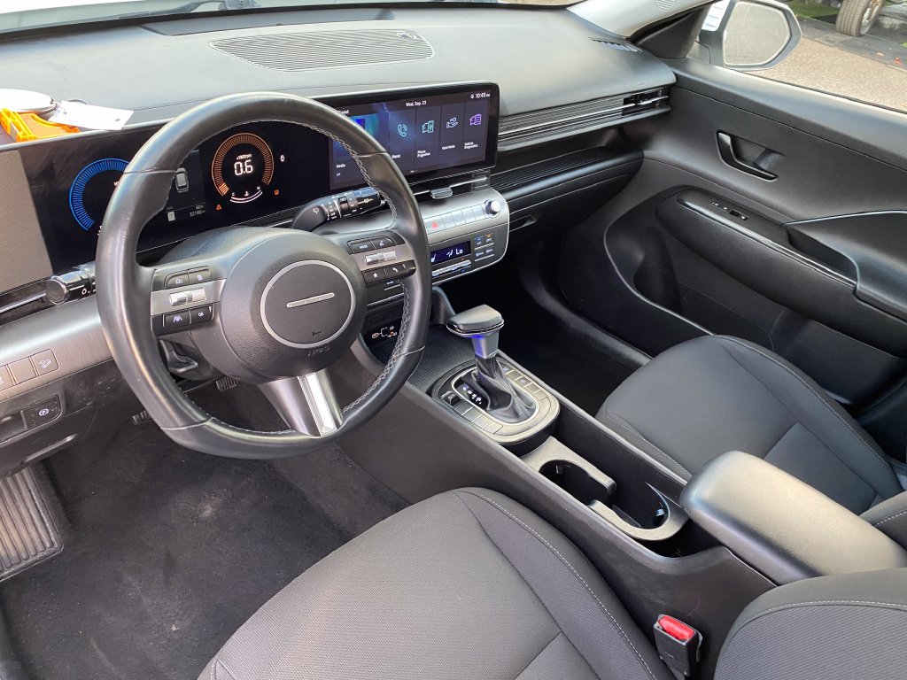 Used 2024 Hyundai Kona SEL FWD image 31